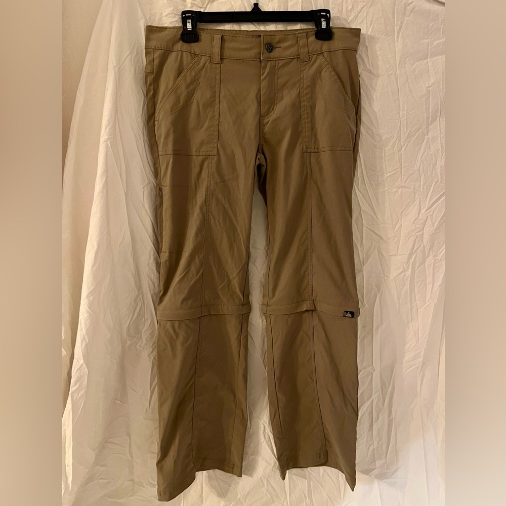Women’s Prana khaki hiking pants with detachable shorts in a size 10